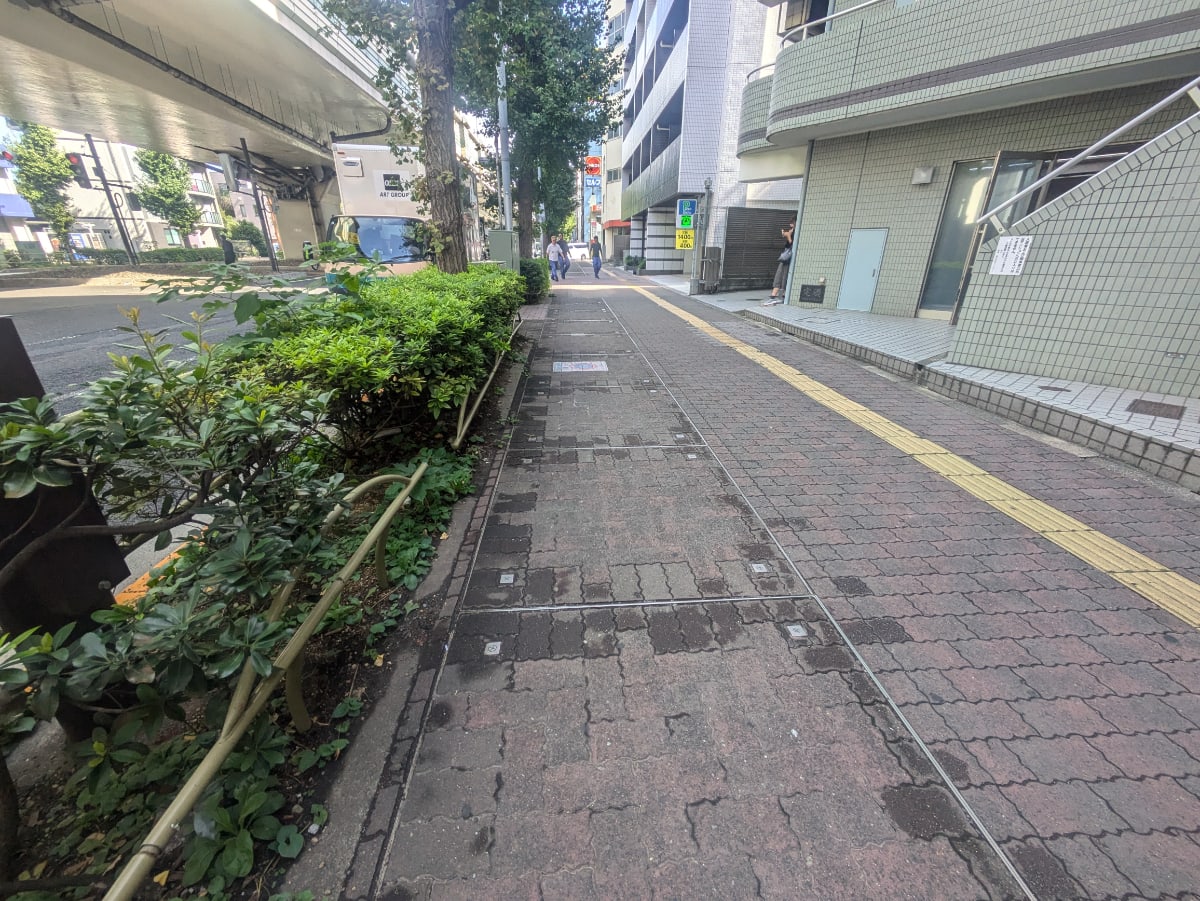 v20251016150710/fresh/building/J00100389031_2