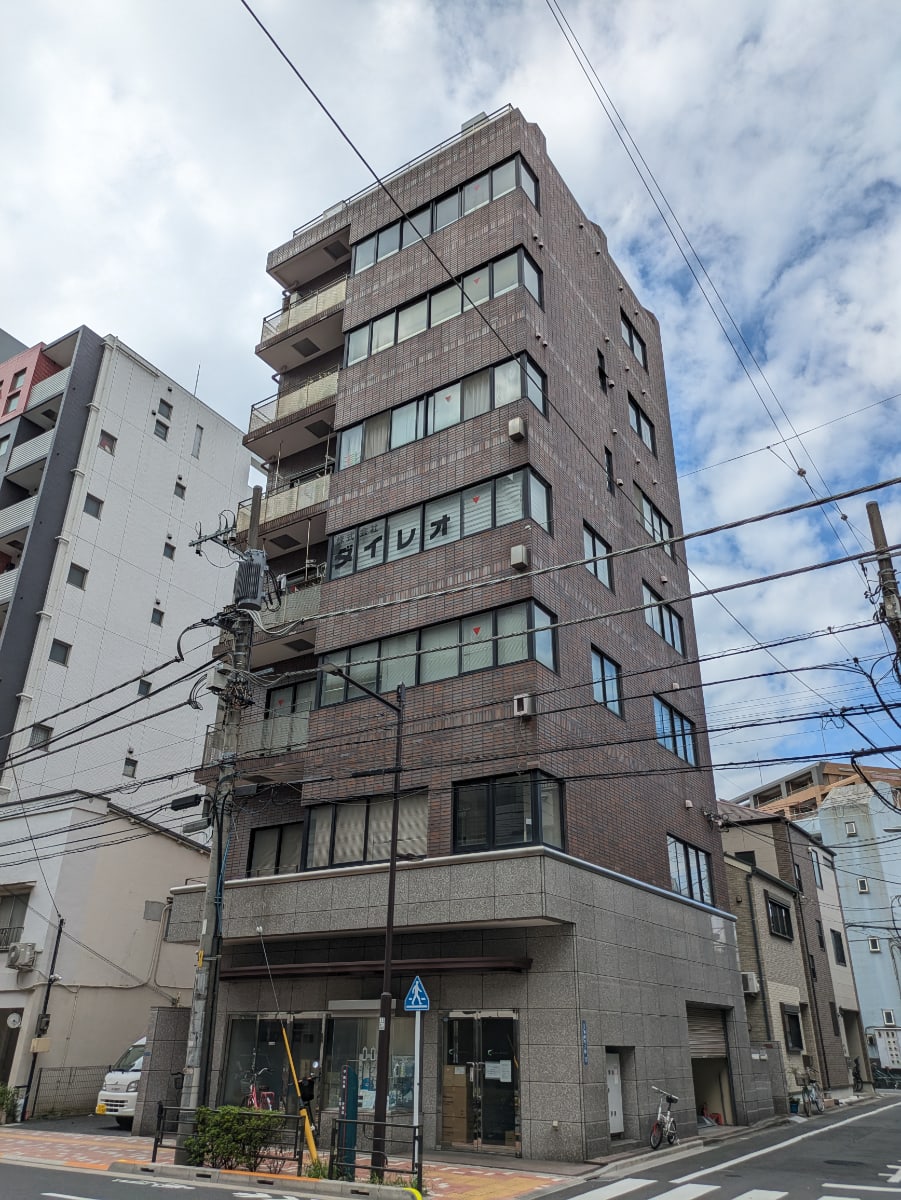 v20251016150710/fresh/building/J00100393993_8