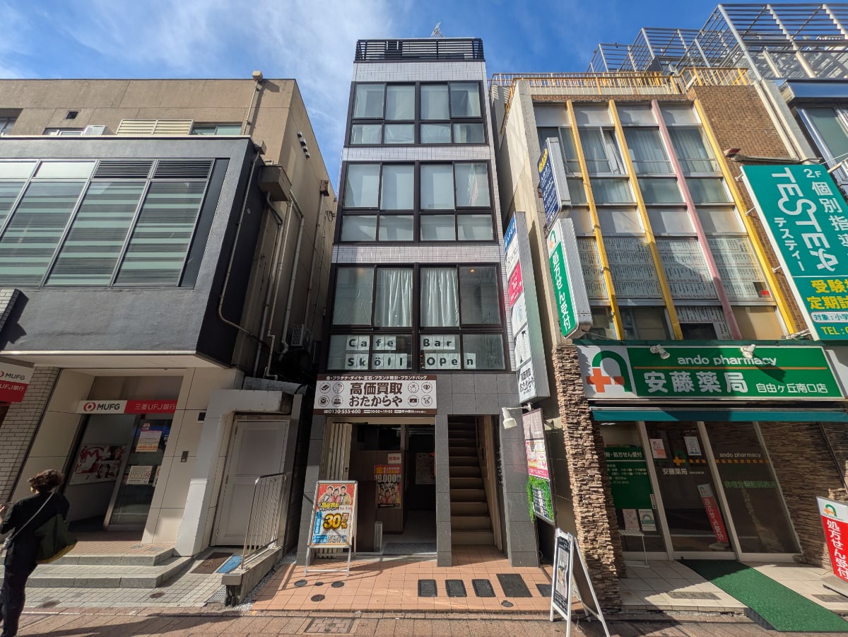 v20251016150710/fresh/building/J00100397989_1