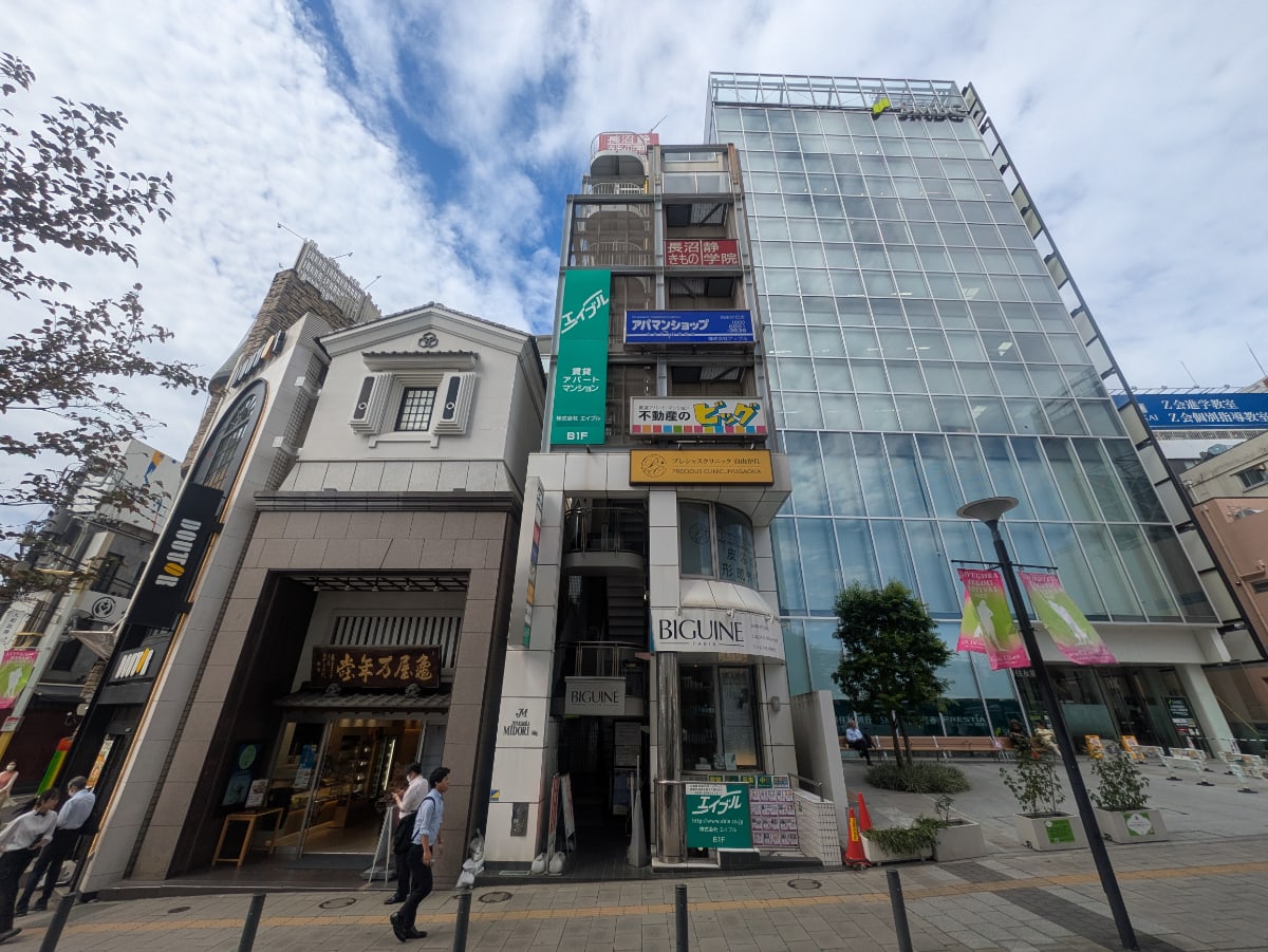 v20251016150710/fresh/building/J00100404641_6