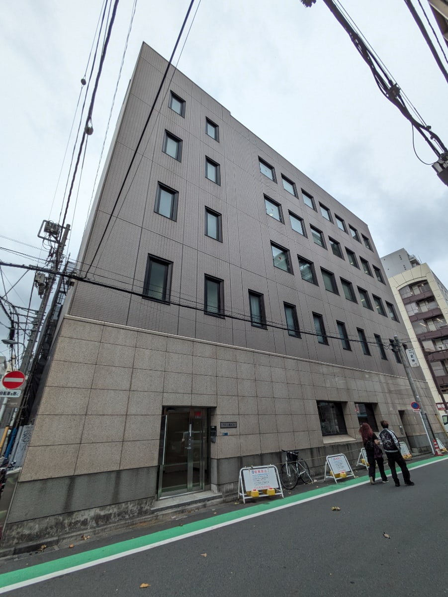 v20251016150710/fresh/building/J00100428558_10