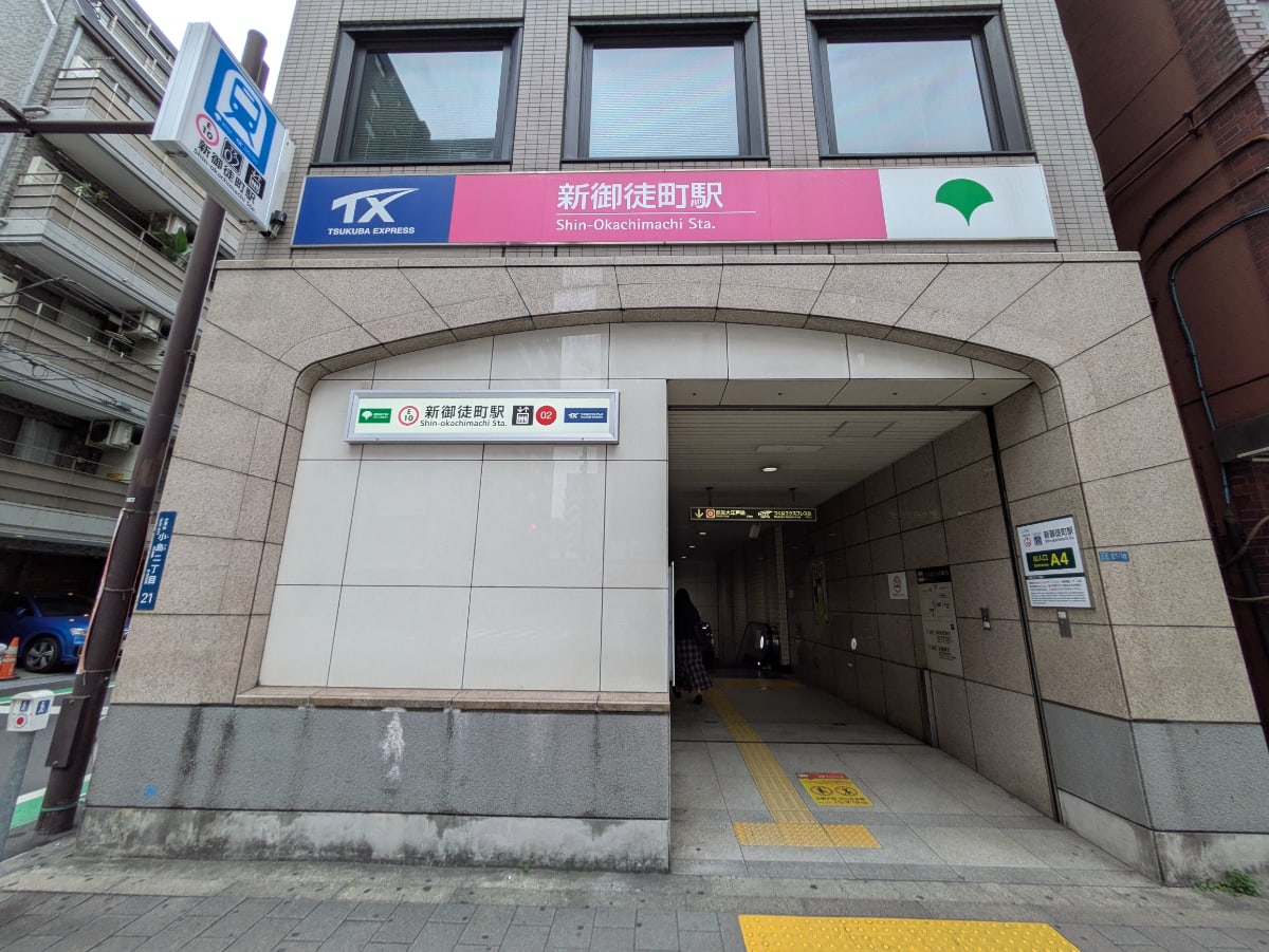 v20251016150710/fresh/building/J00100428558_14