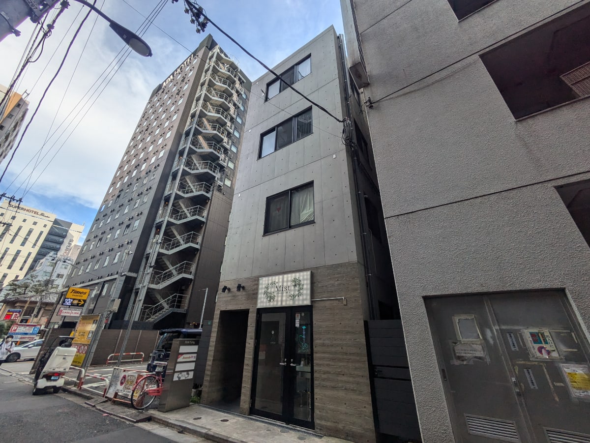 v20251016150710/fresh/building/J00100512628_6