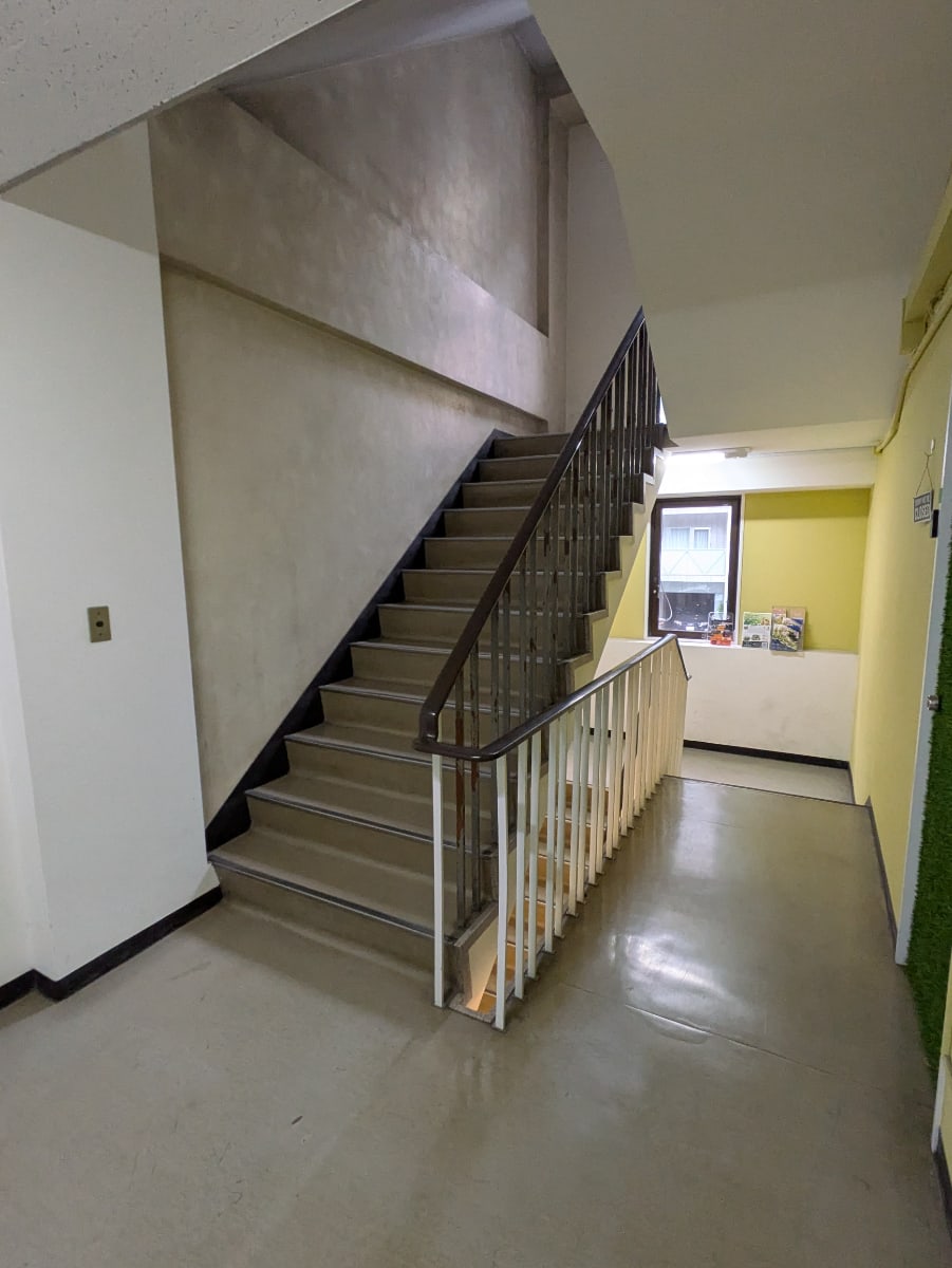 v20251016150710/fresh/building/J00100609142_13