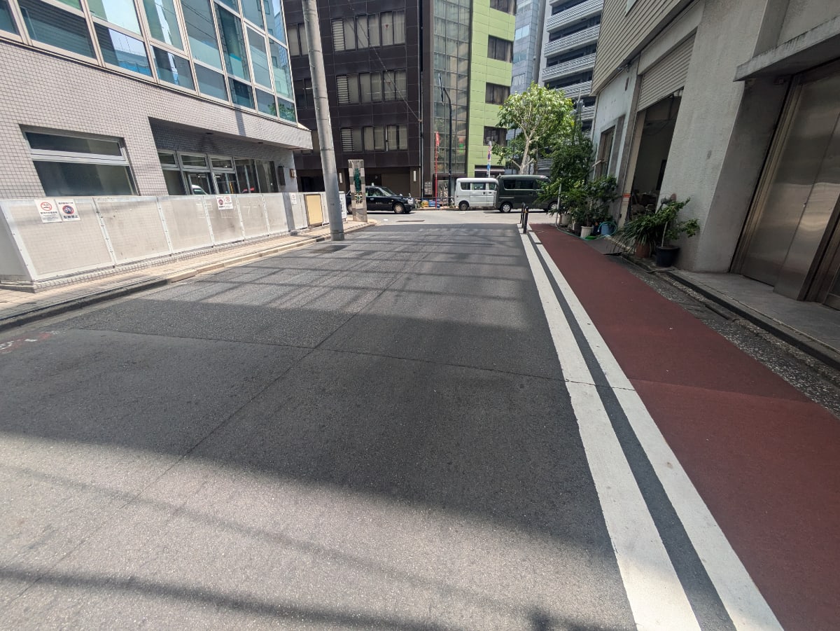 v20251016150710/fresh/building/J00100632652_11