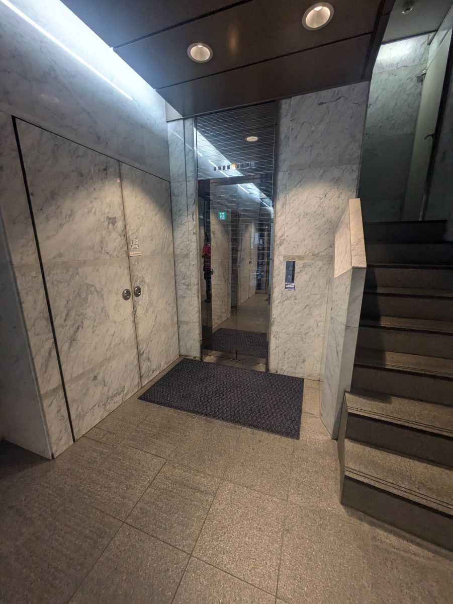 v20251017150706/fresh/building/J00100371034_4