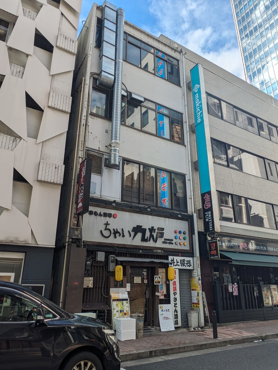 v20251017150706/fresh/building/J00100372299_6