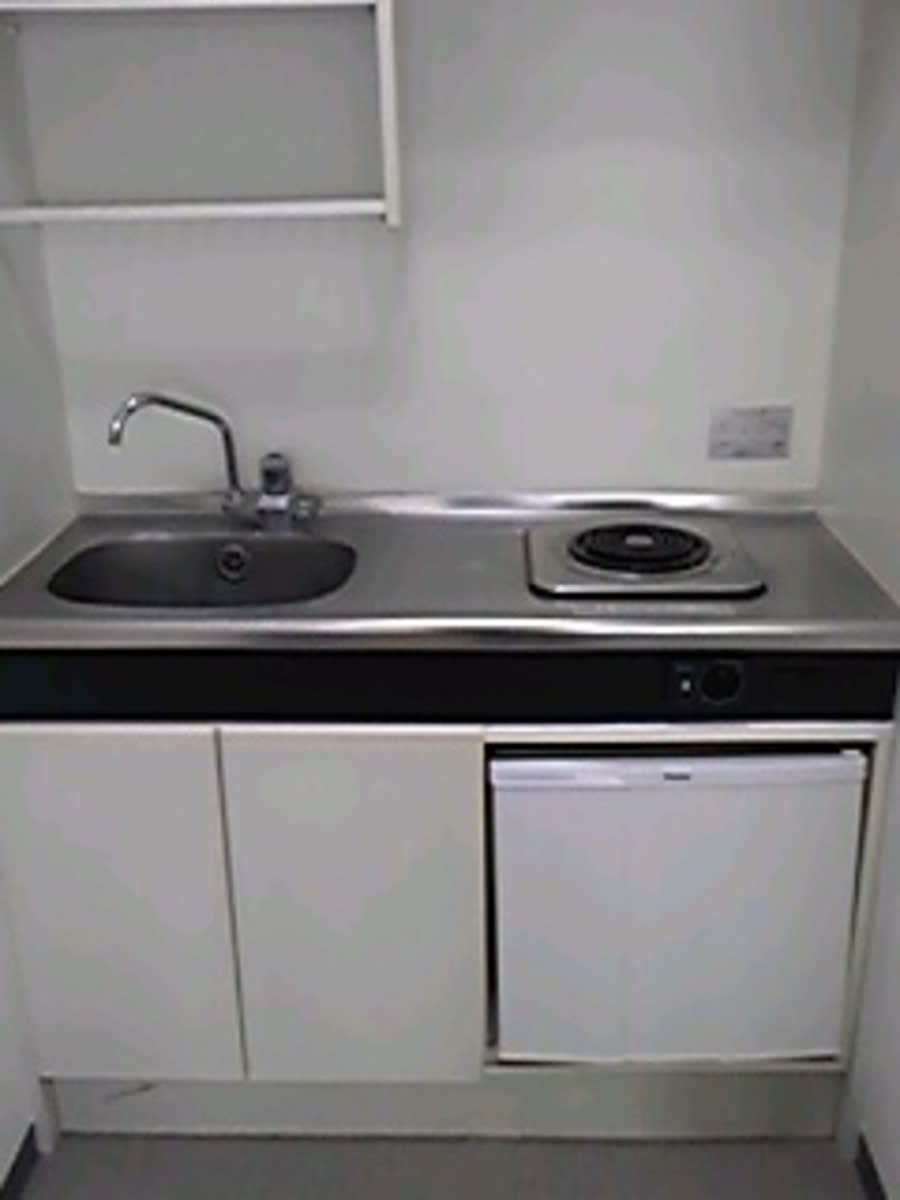 v20251017150706/fresh/building/J00100372506_8