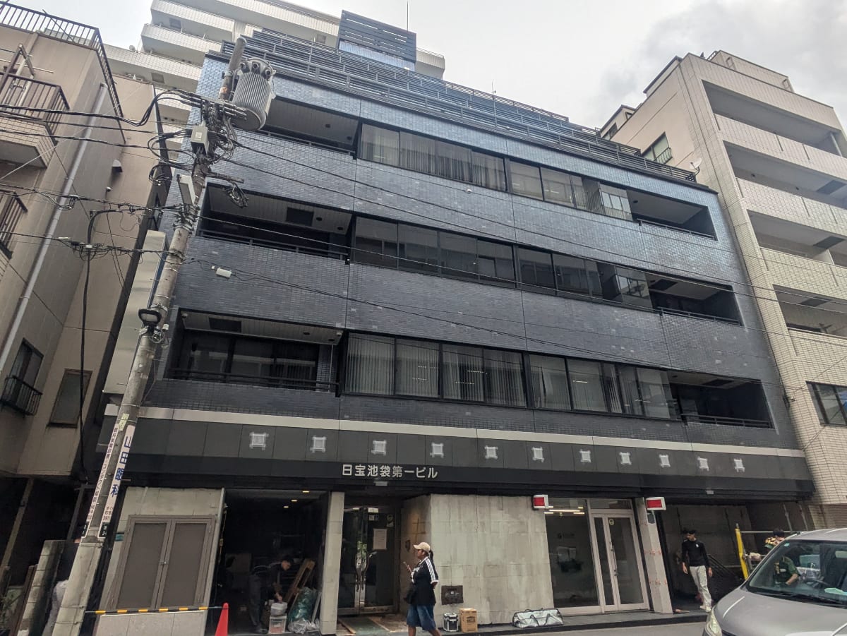 v20251017150706/fresh/building/J00100388842_1
