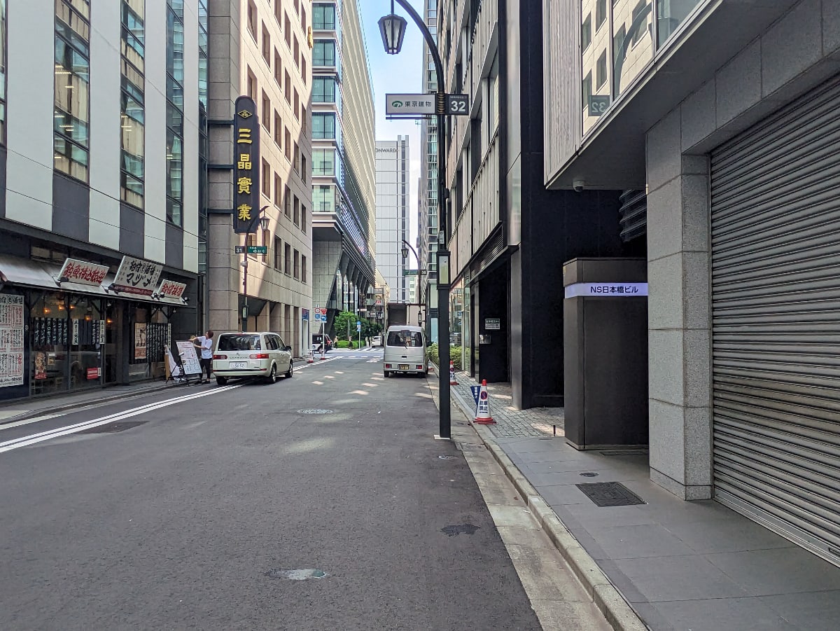 v20251017150706/fresh/building/J00100464438_2
