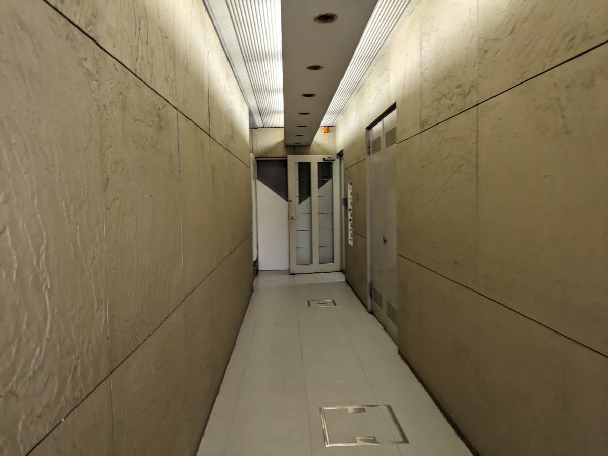 v20251017150707/fresh/building/J00100385576_12