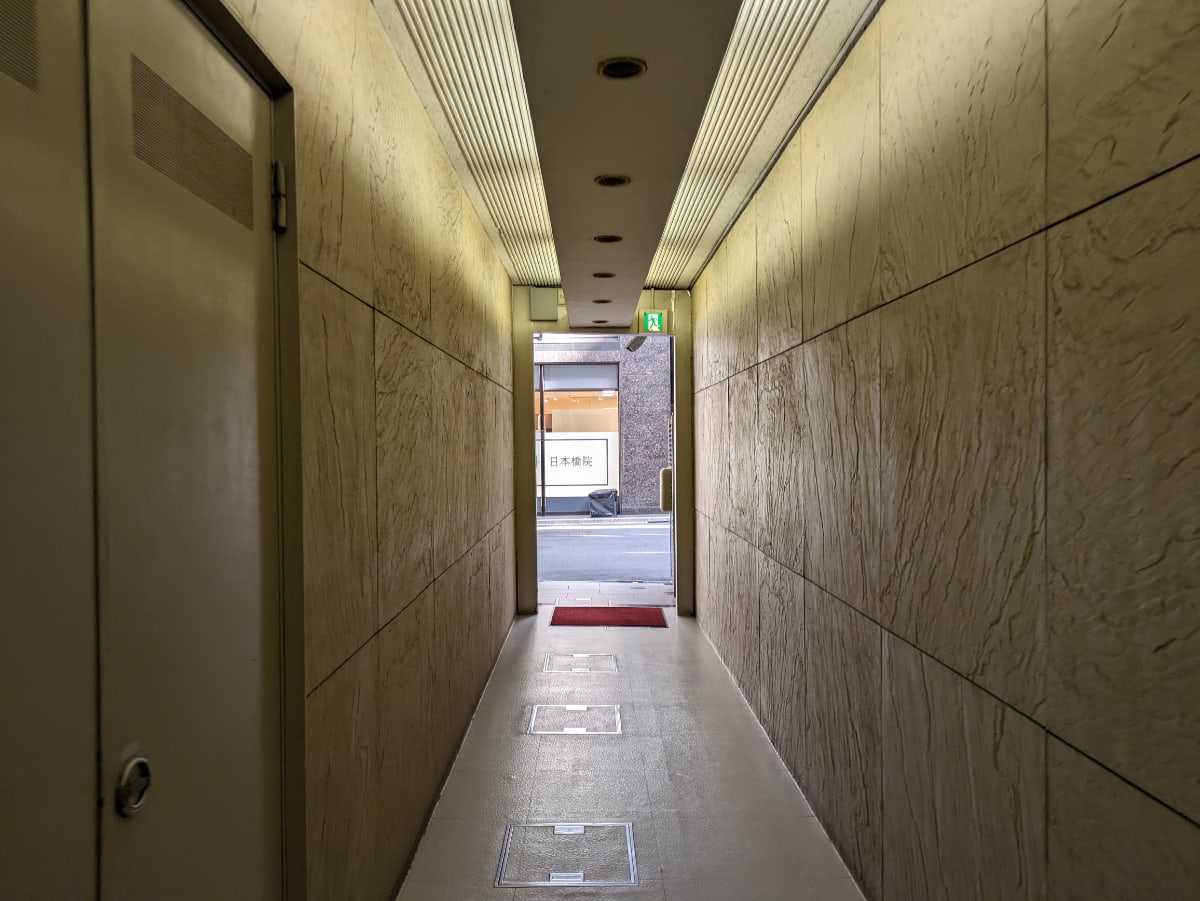 v20251017150707/fresh/building/J00100385576_14