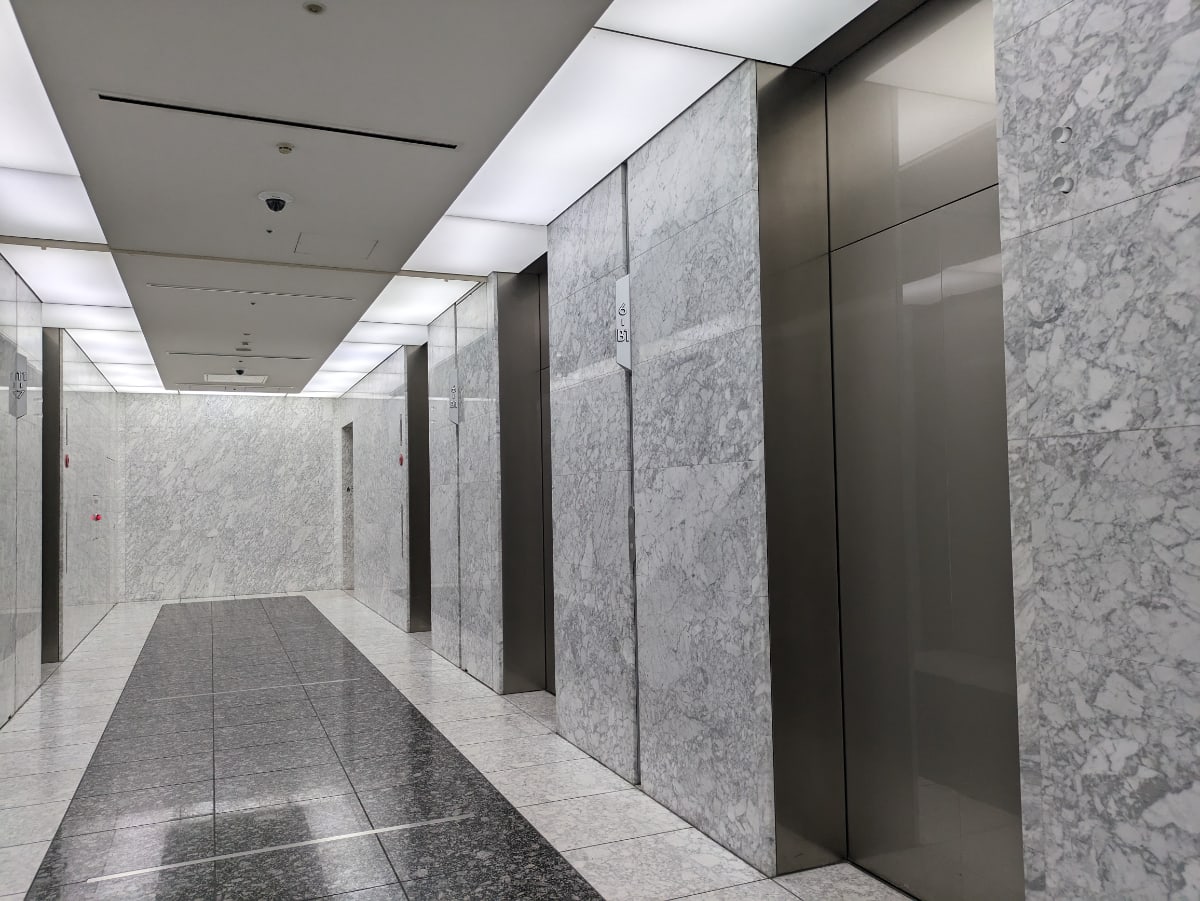 v20251017150707/fresh/building/J00100393002_22