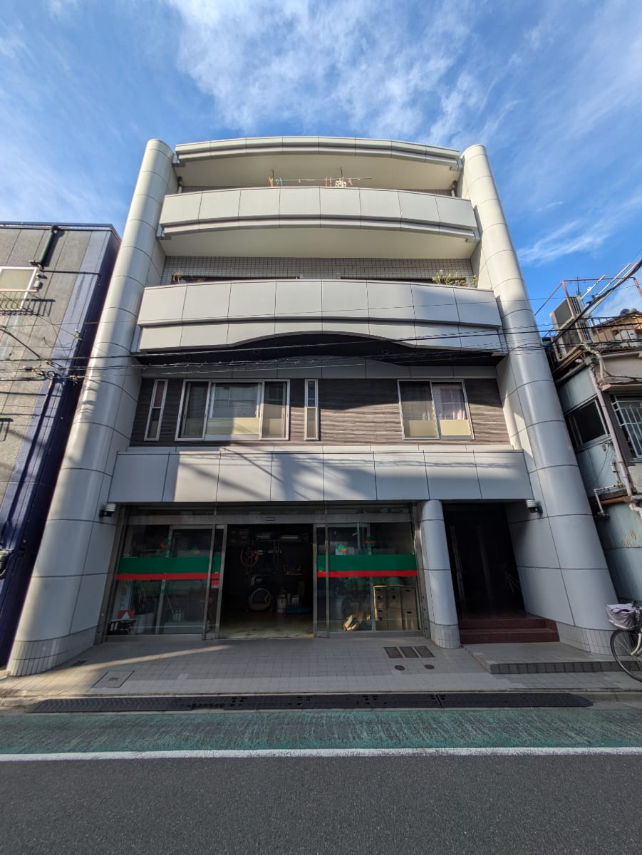 v20251017150707/fresh/building/J00100403504_1