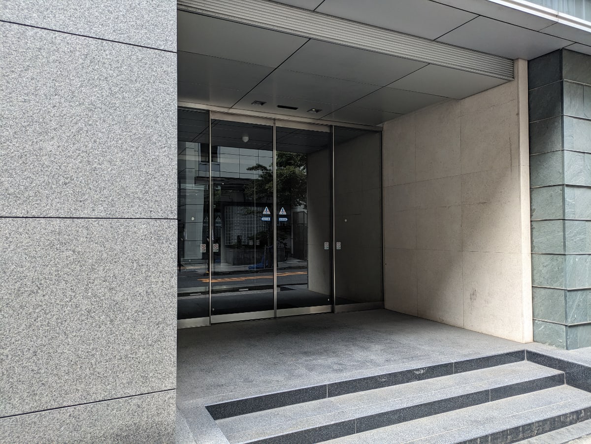 v20251018150606/fresh/building/J00100385596_16