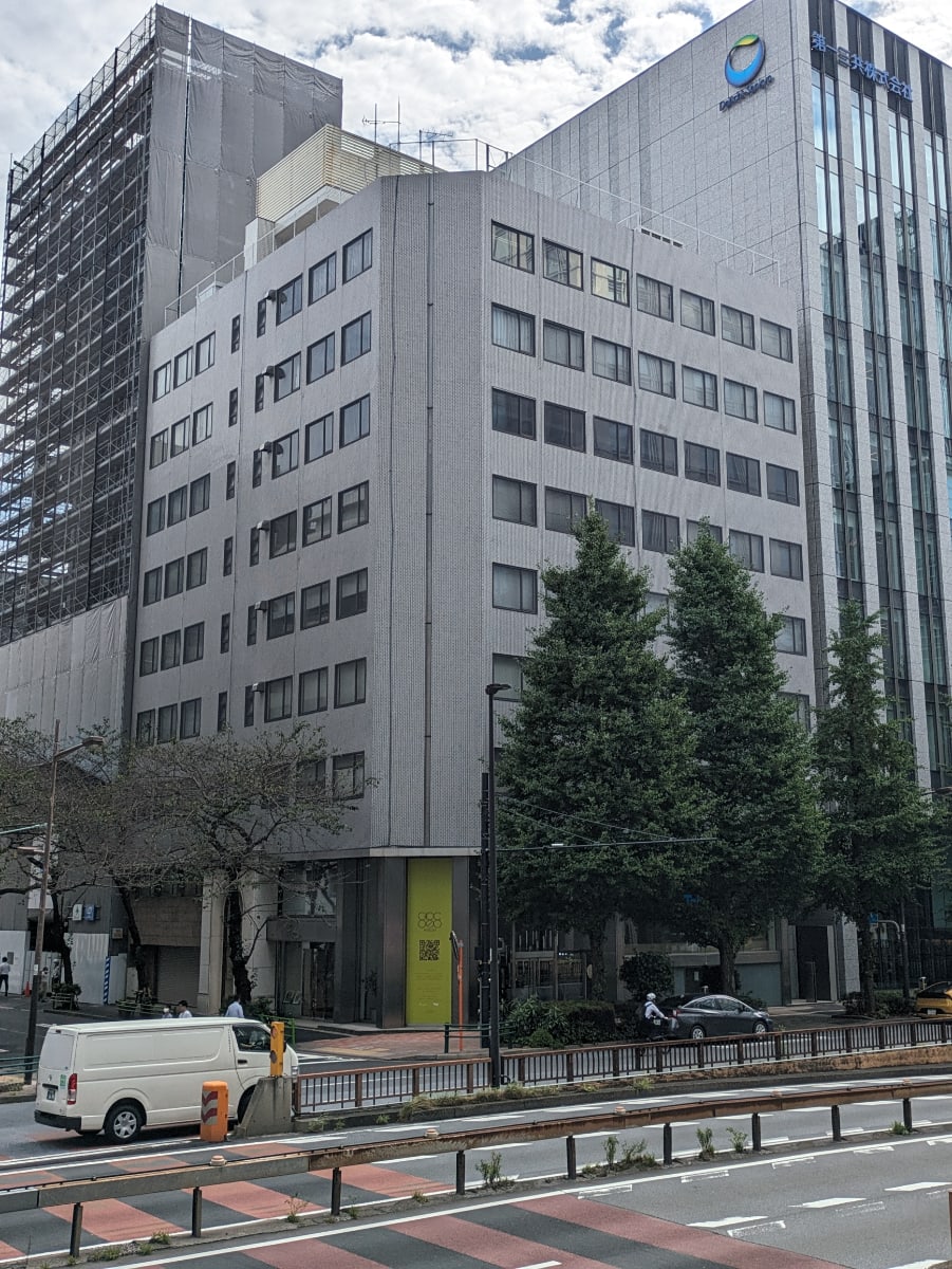 v20251018150606/fresh/building/J00100392583_1
