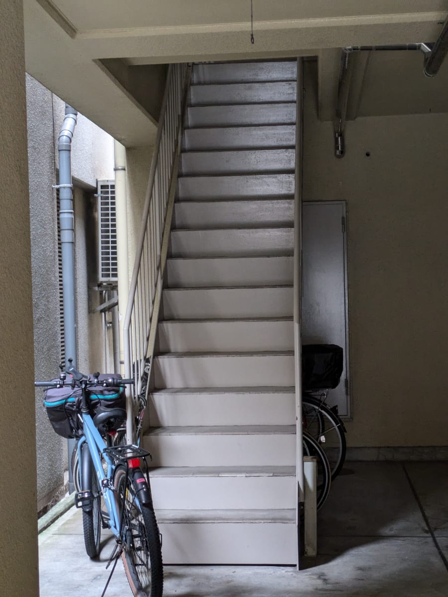 v20251018150606/fresh/building/J00100401476_9