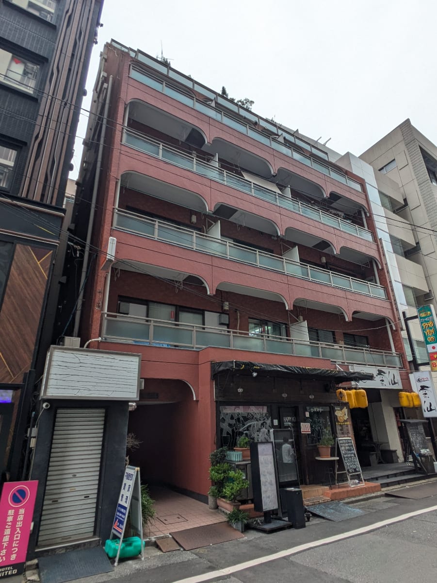 v20251018150606/fresh/building/J00100407604_5