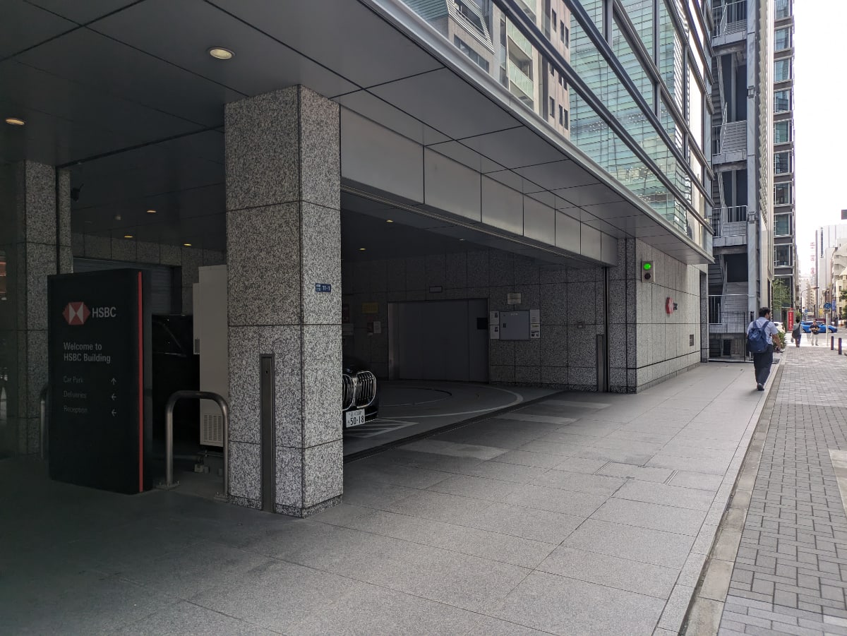 v20251018150606/fresh/building/J00100413297_13