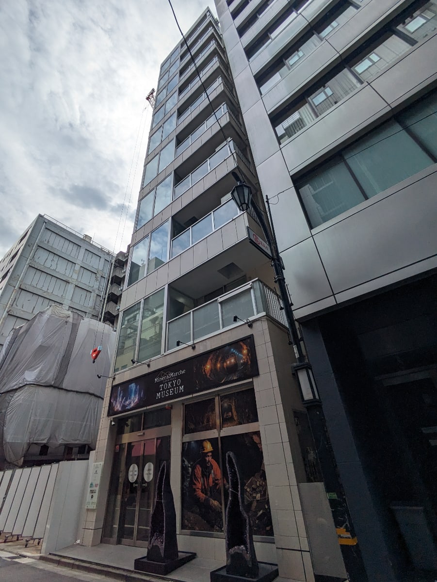 v20251018150606/fresh/building/J00100418003_9