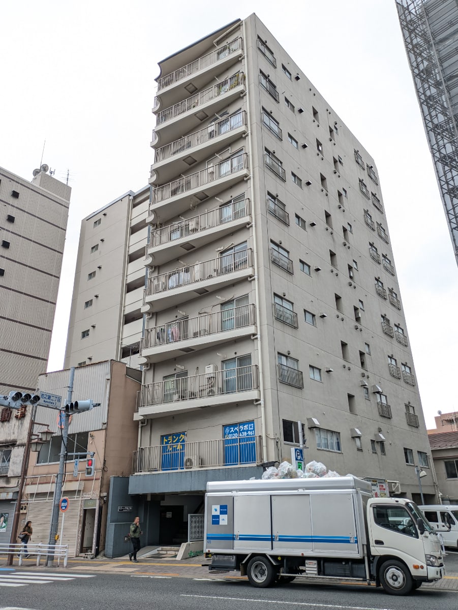 v20251018150606/fresh/building/J00100510056_7