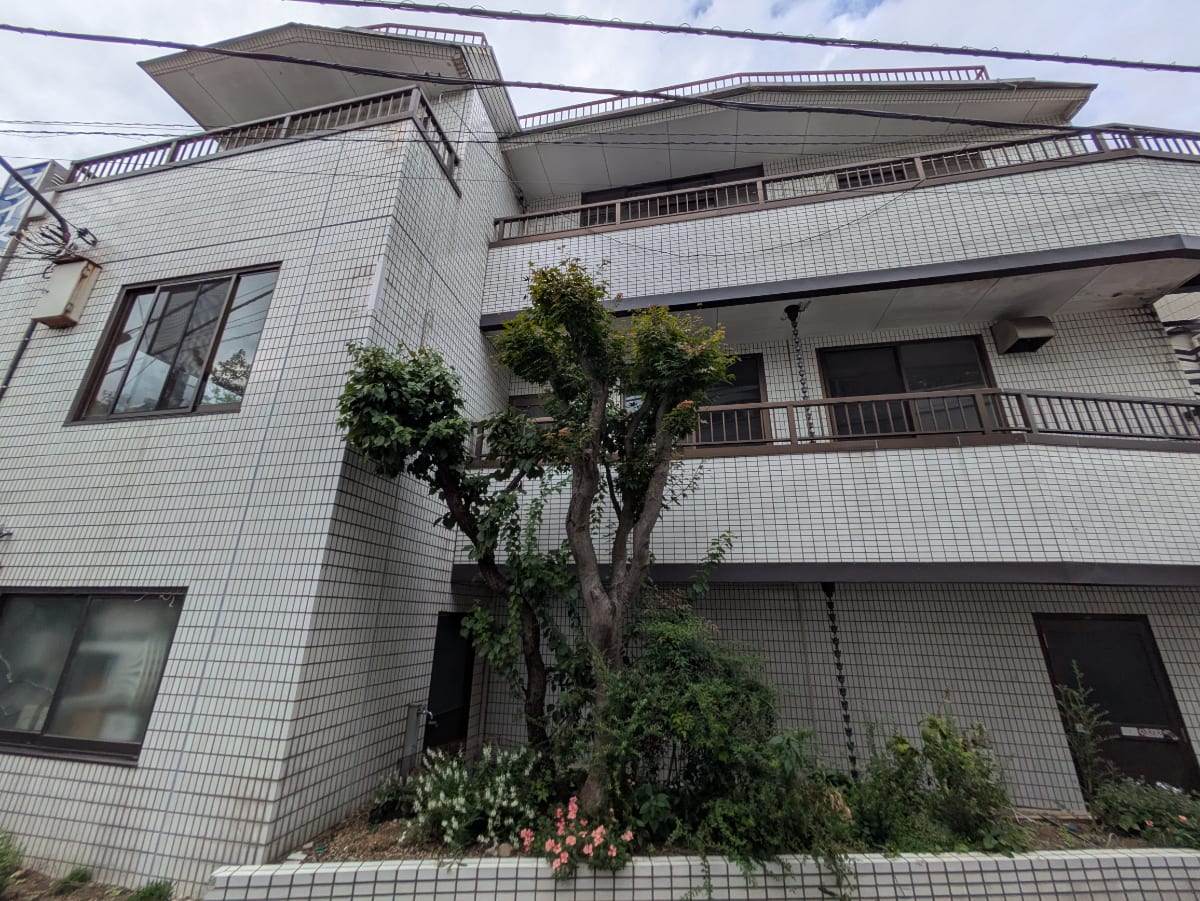 v20251018150606/fresh/building/J00100609201_9