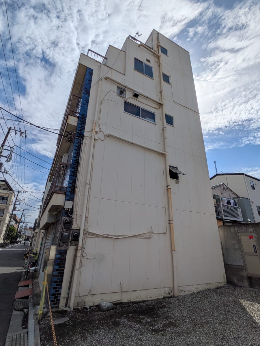 v20251018150606/fresh/building/J00100611284_10