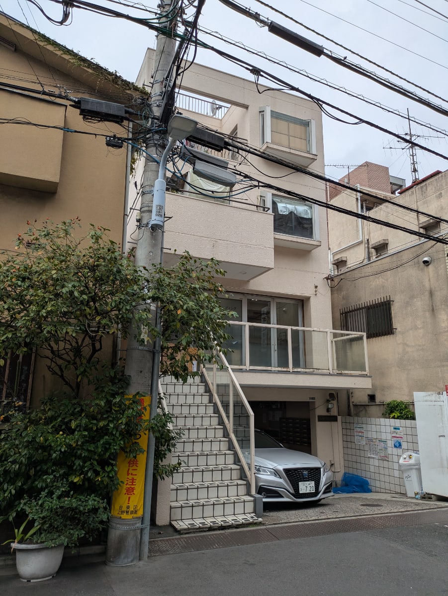 v20251019150703/fresh/building/J00100359189_7