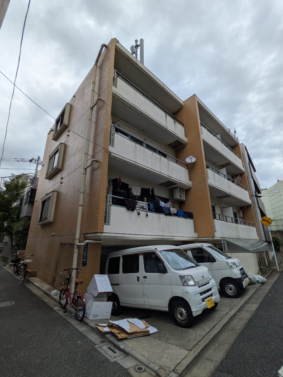 v20251019150703/fresh/building/J00100361153_6