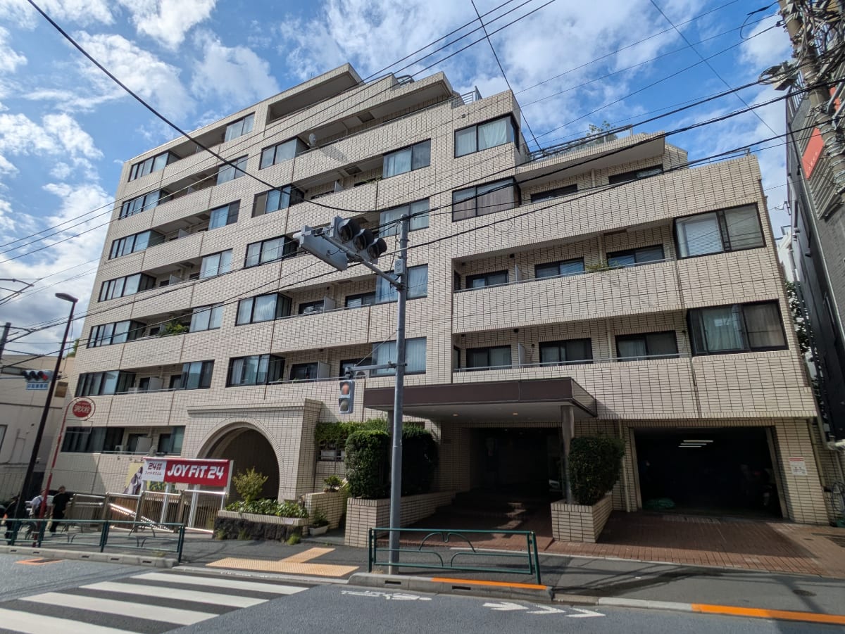 v20251019150703/fresh/building/J00100363334_7