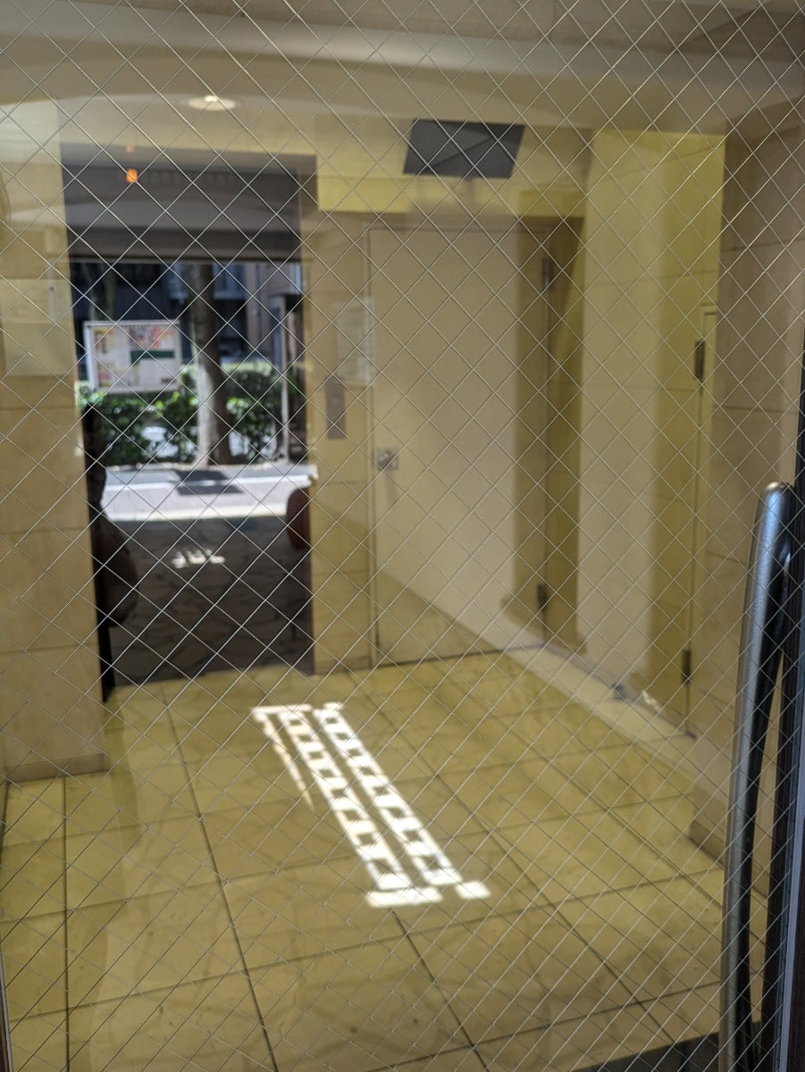 v20251019150703/fresh/building/J00100368304_4
