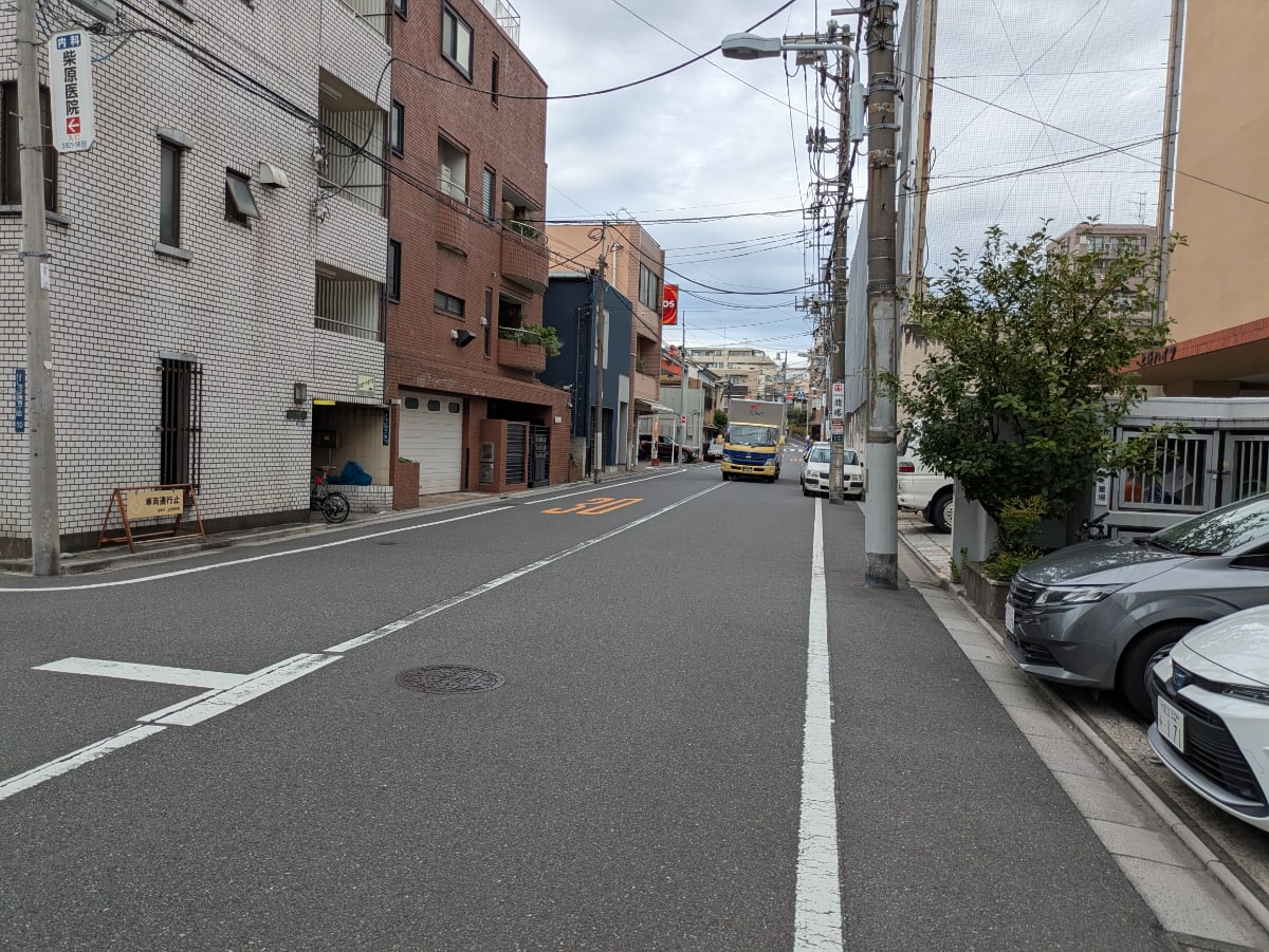 v20251019150703/fresh/building/J00100371998_9