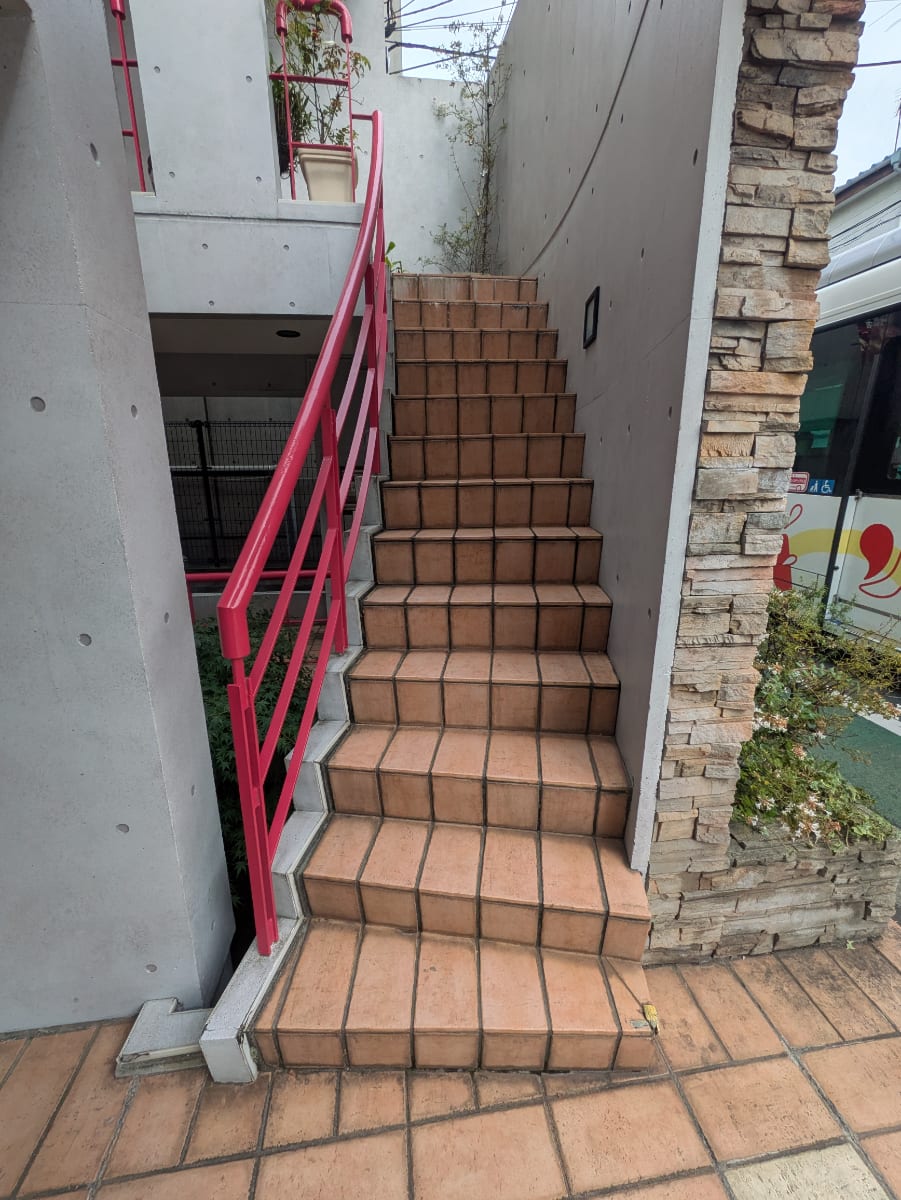 v20251019150703/fresh/building/J00100372019_10