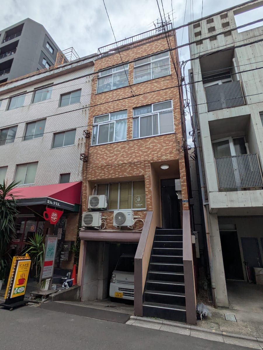 v20251019150703/fresh/building/J00100373103_7