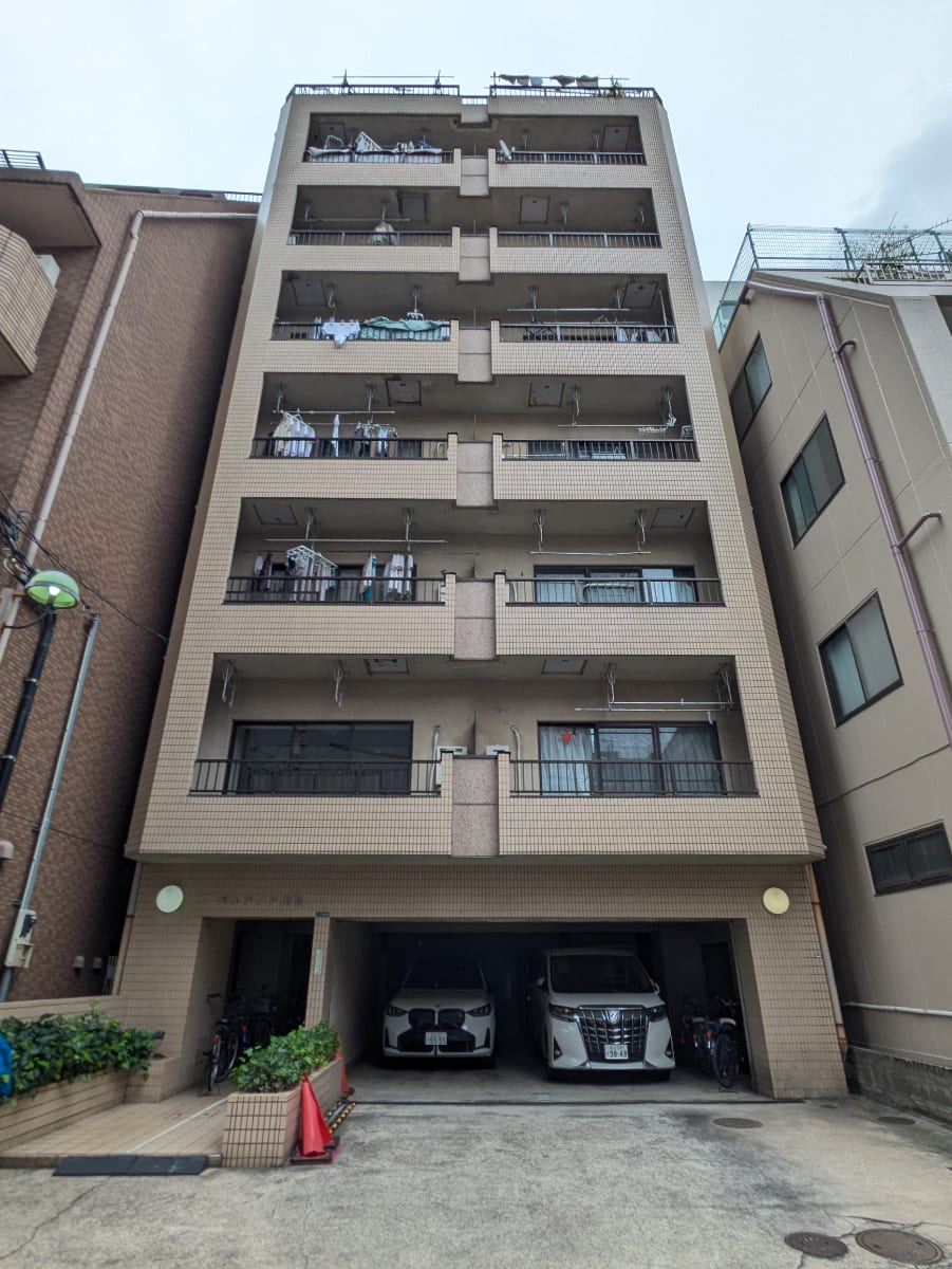v20251019150703/fresh/building/J00100381199_1