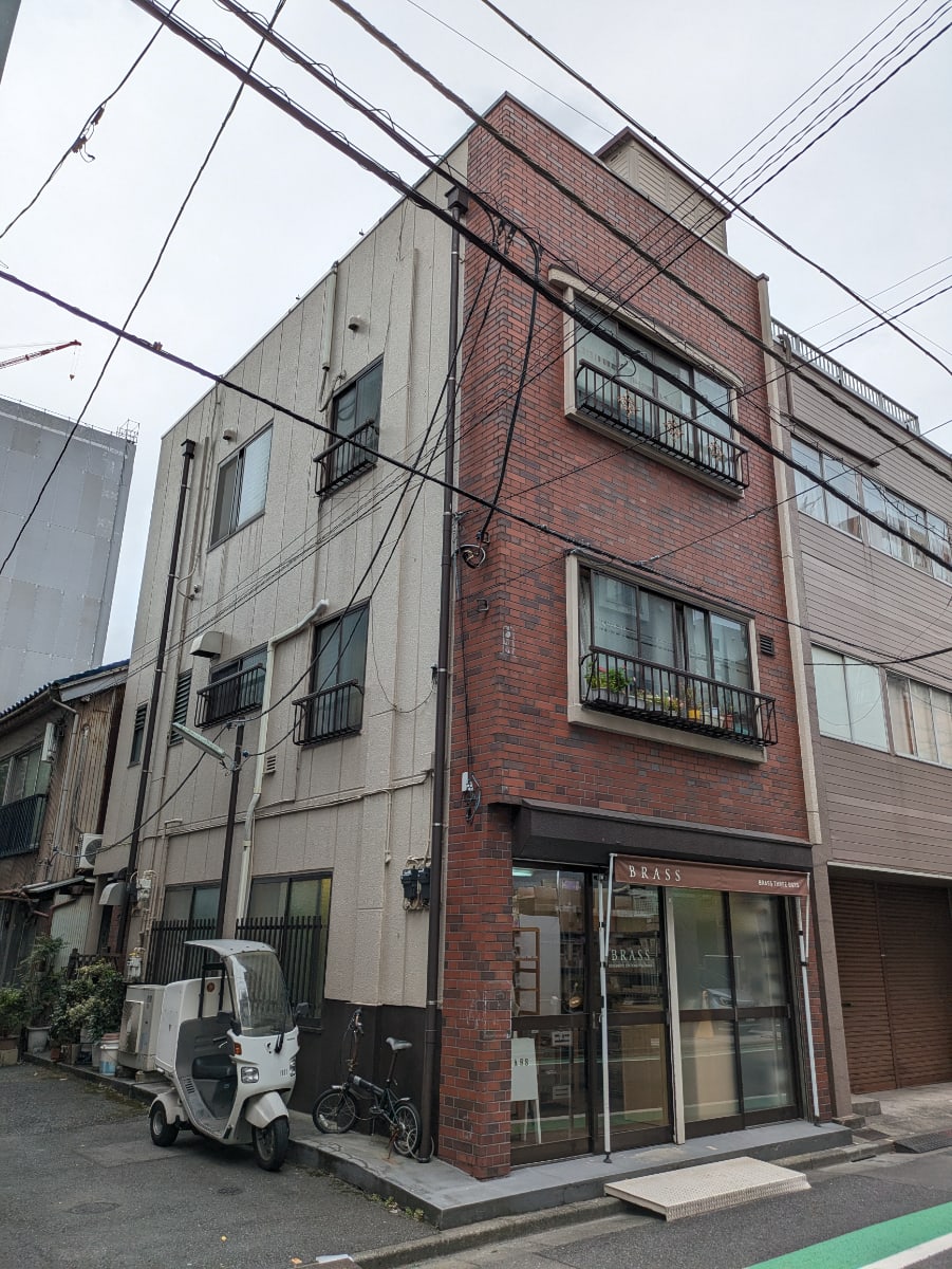 v20251019150703/fresh/building/J00100393219_7