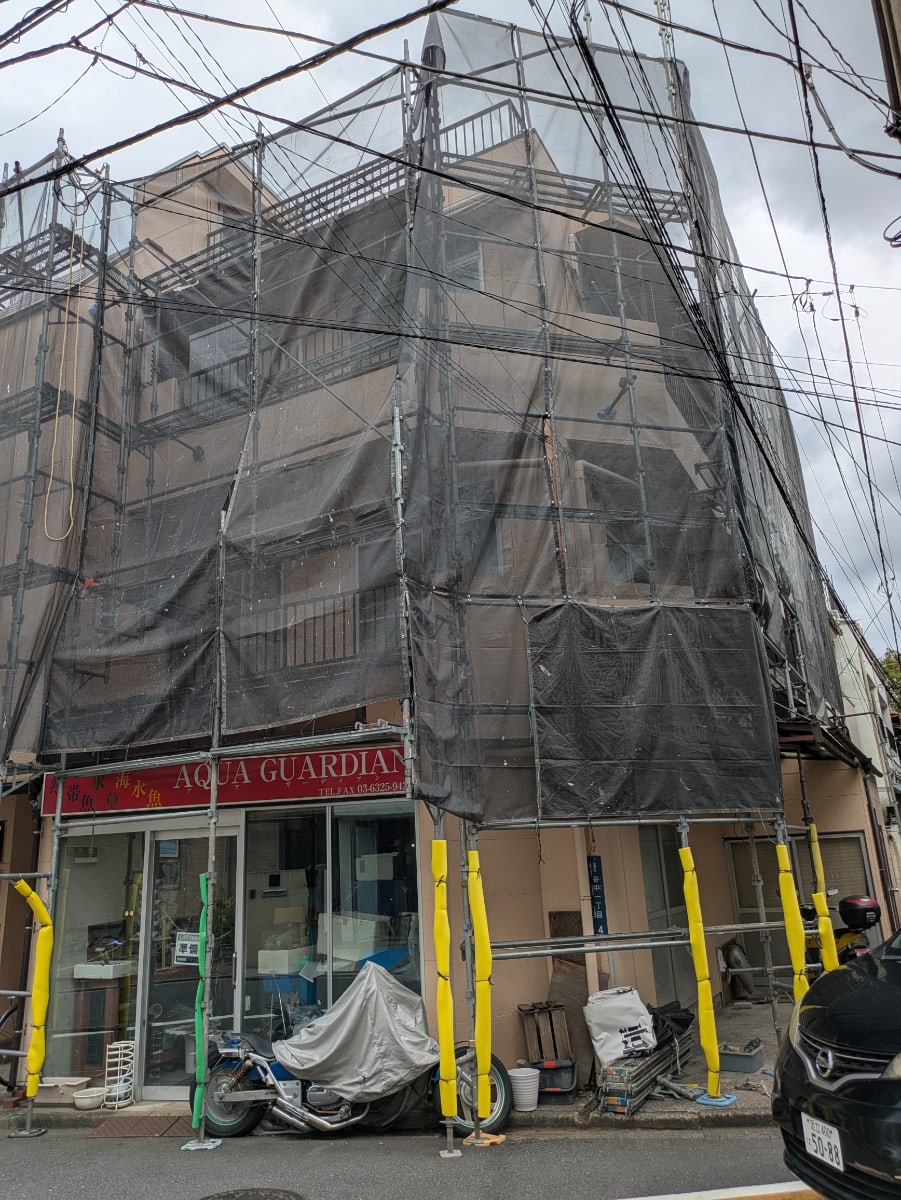 v20251019150703/fresh/building/J00100394091_6