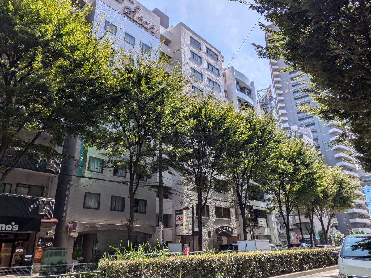 v20251019150703/fresh/building/J00100394542_5