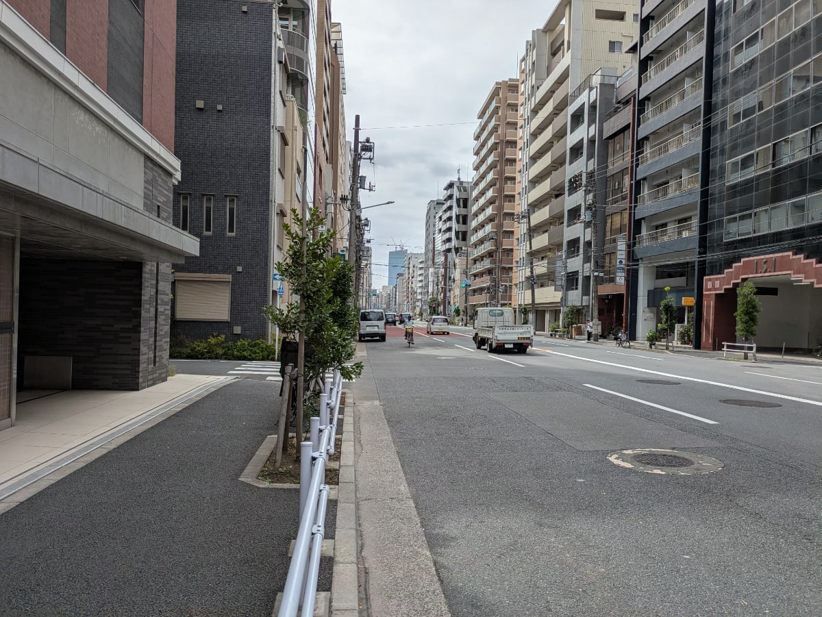 v20251019150703/fresh/building/J00100394921_2