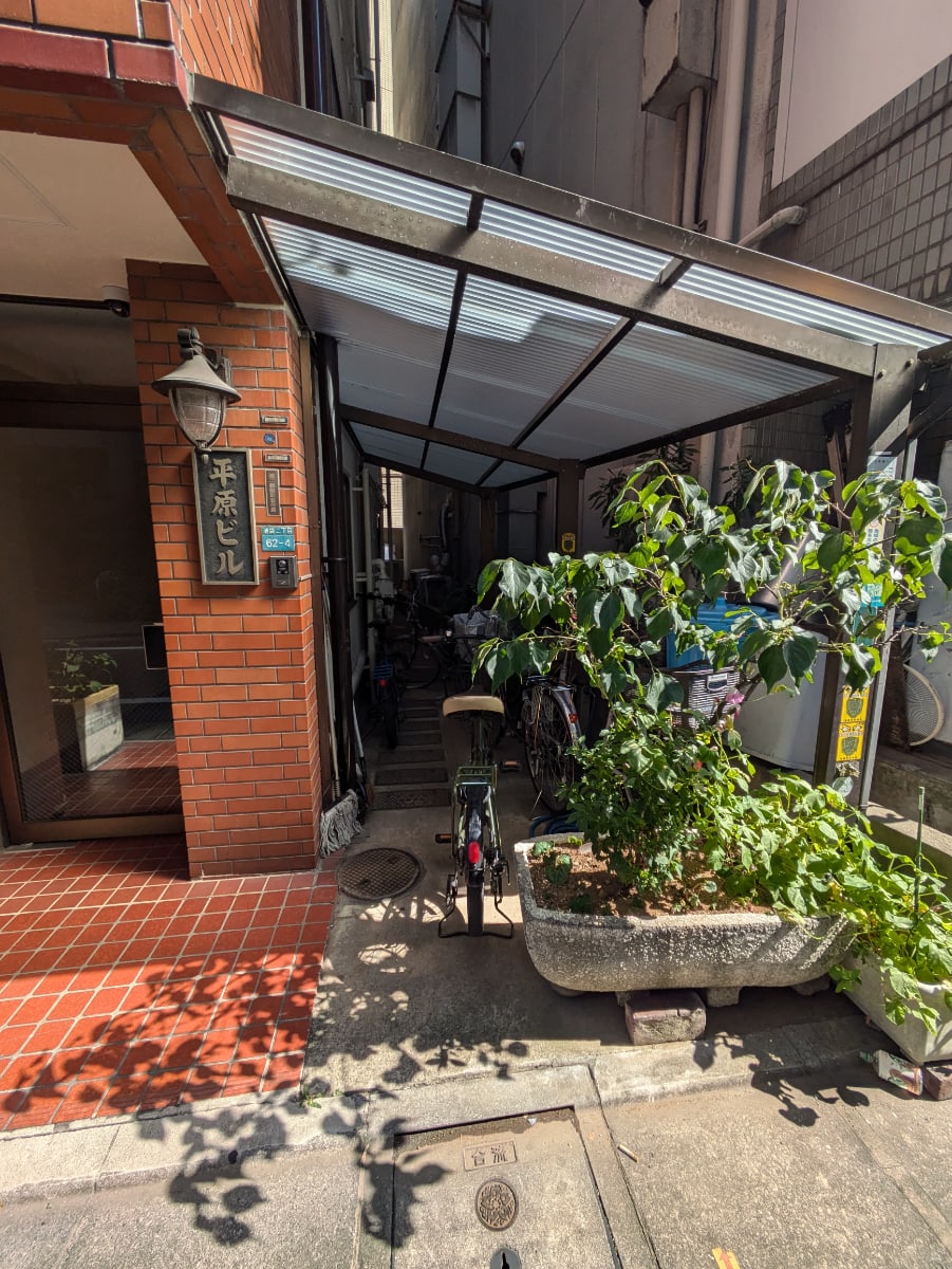 v20251019150703/fresh/building/J00100402614_8