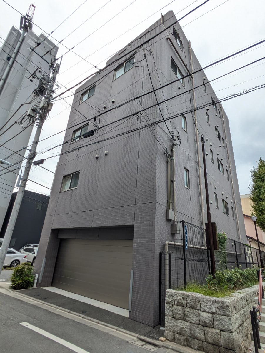 v20251019150703/fresh/building/J00100407669_10