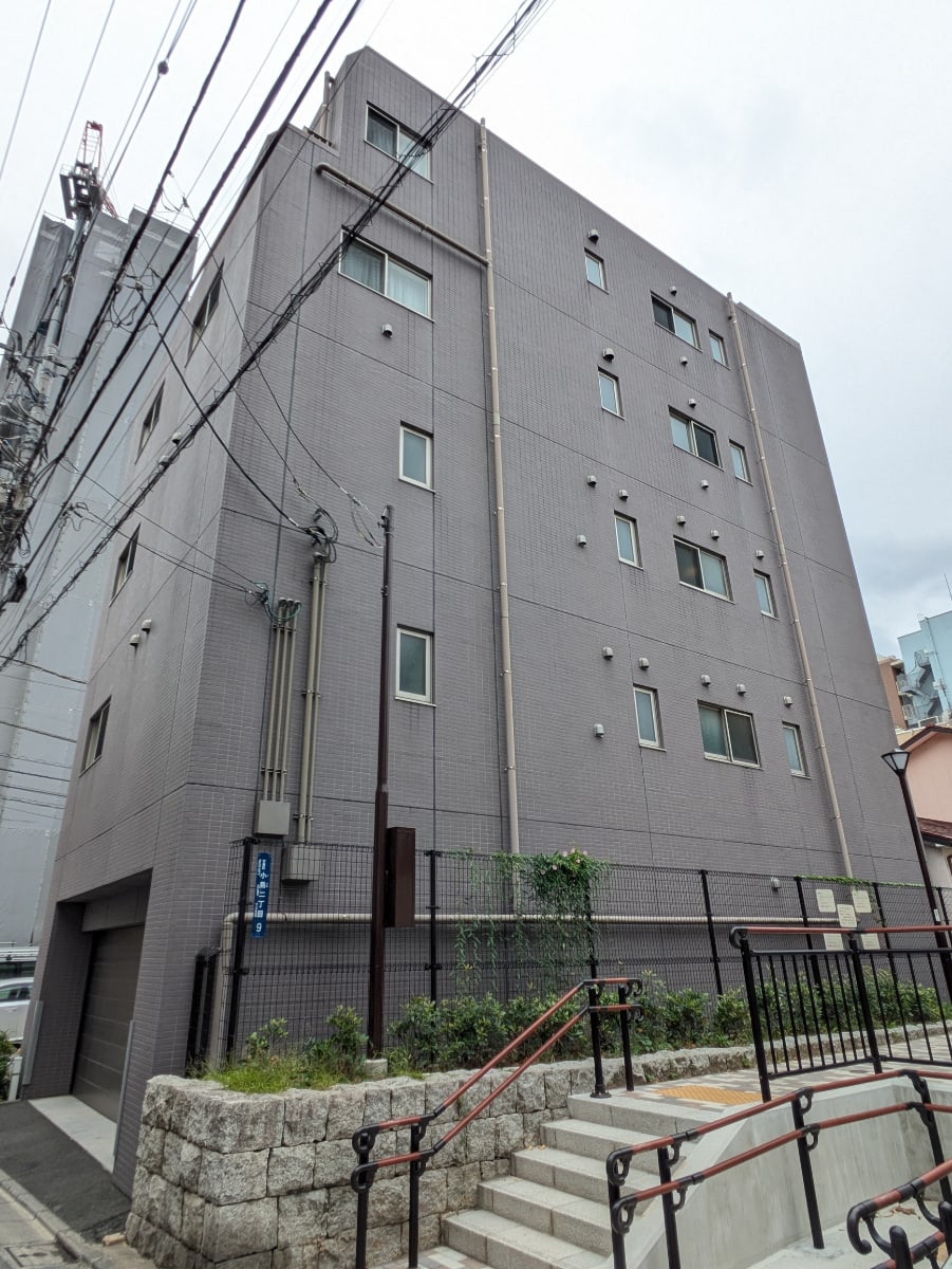 v20251019150703/fresh/building/J00100407669_11
