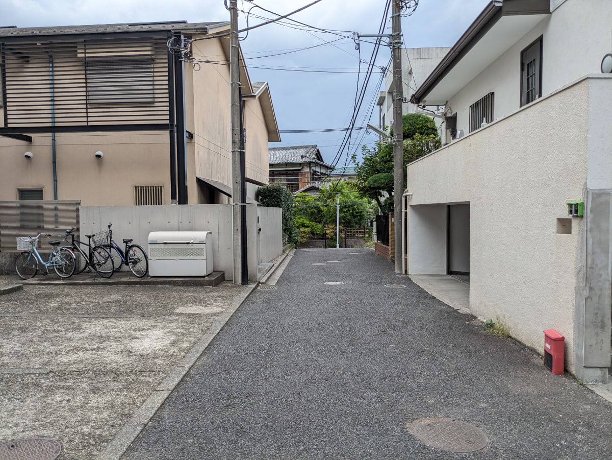 v20251019150703/fresh/building/J00100407767_2