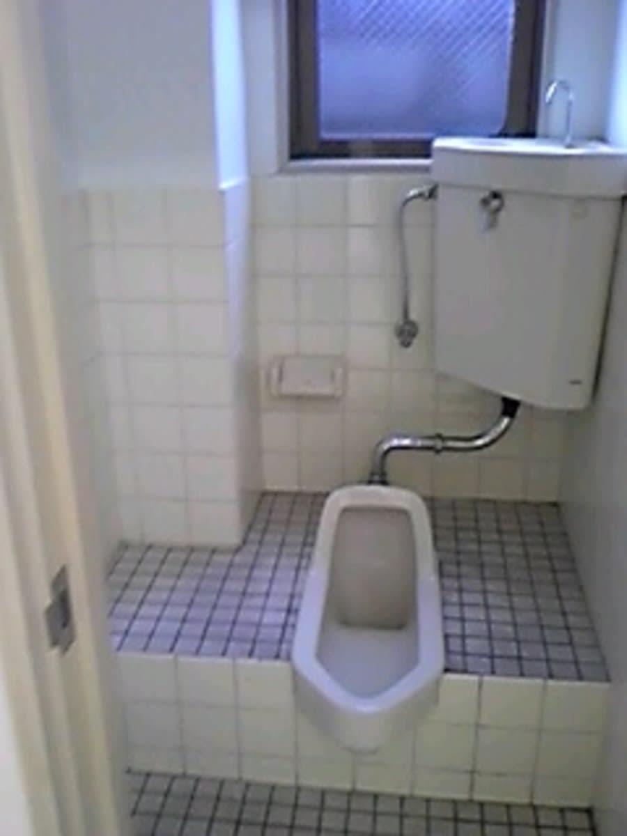 v20251019150703/fresh/building/J00100407932_7