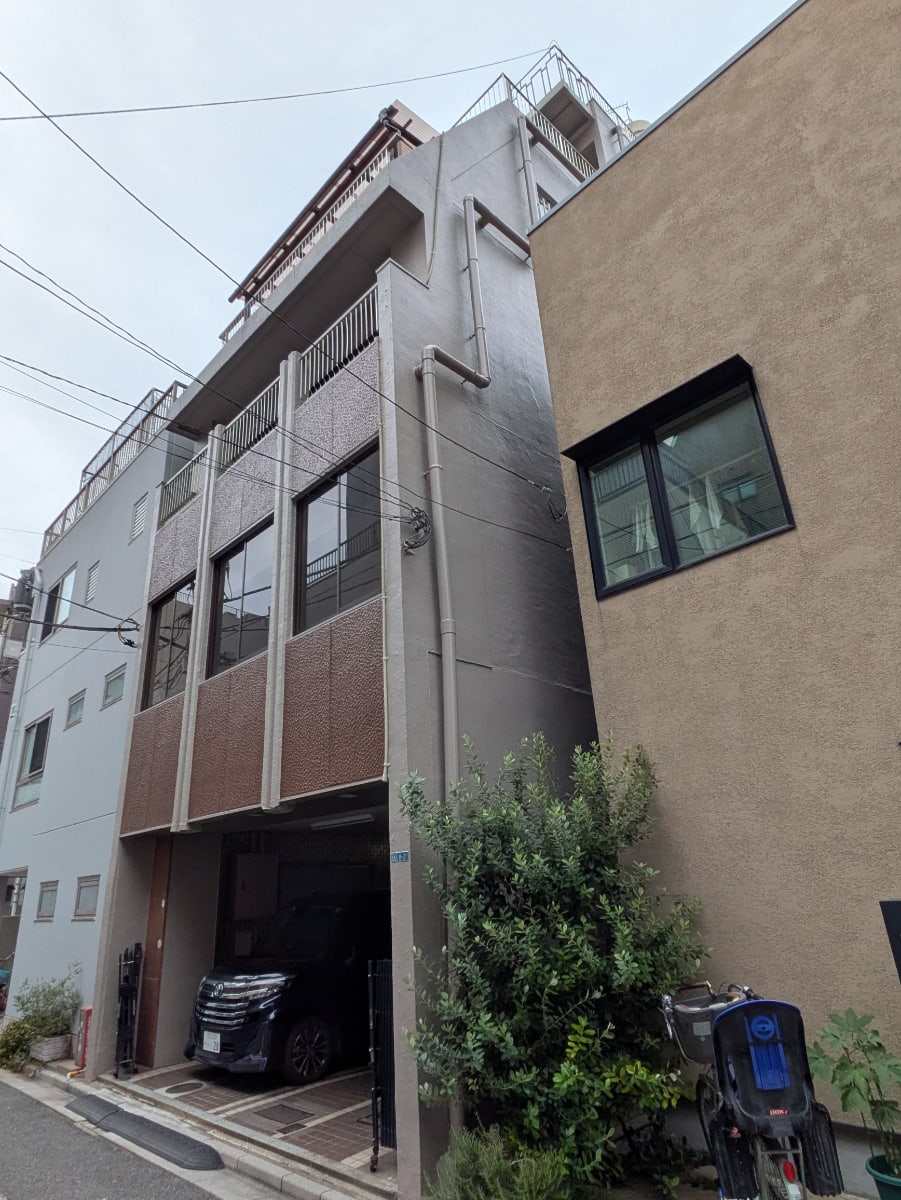 v20251019150703/fresh/building/J00100416071_5