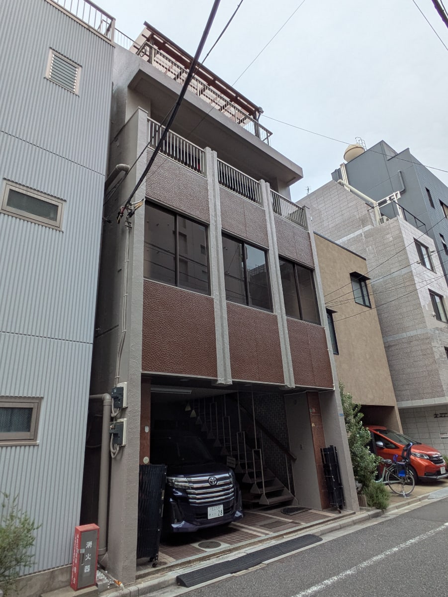 v20251019150703/fresh/building/J00100416071_8