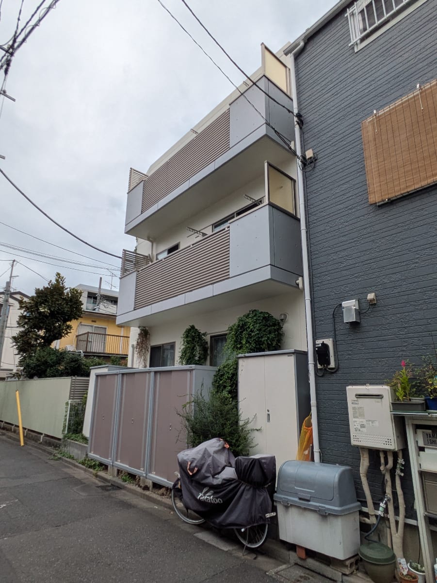 v20251019150703/fresh/building/J00100419489_12