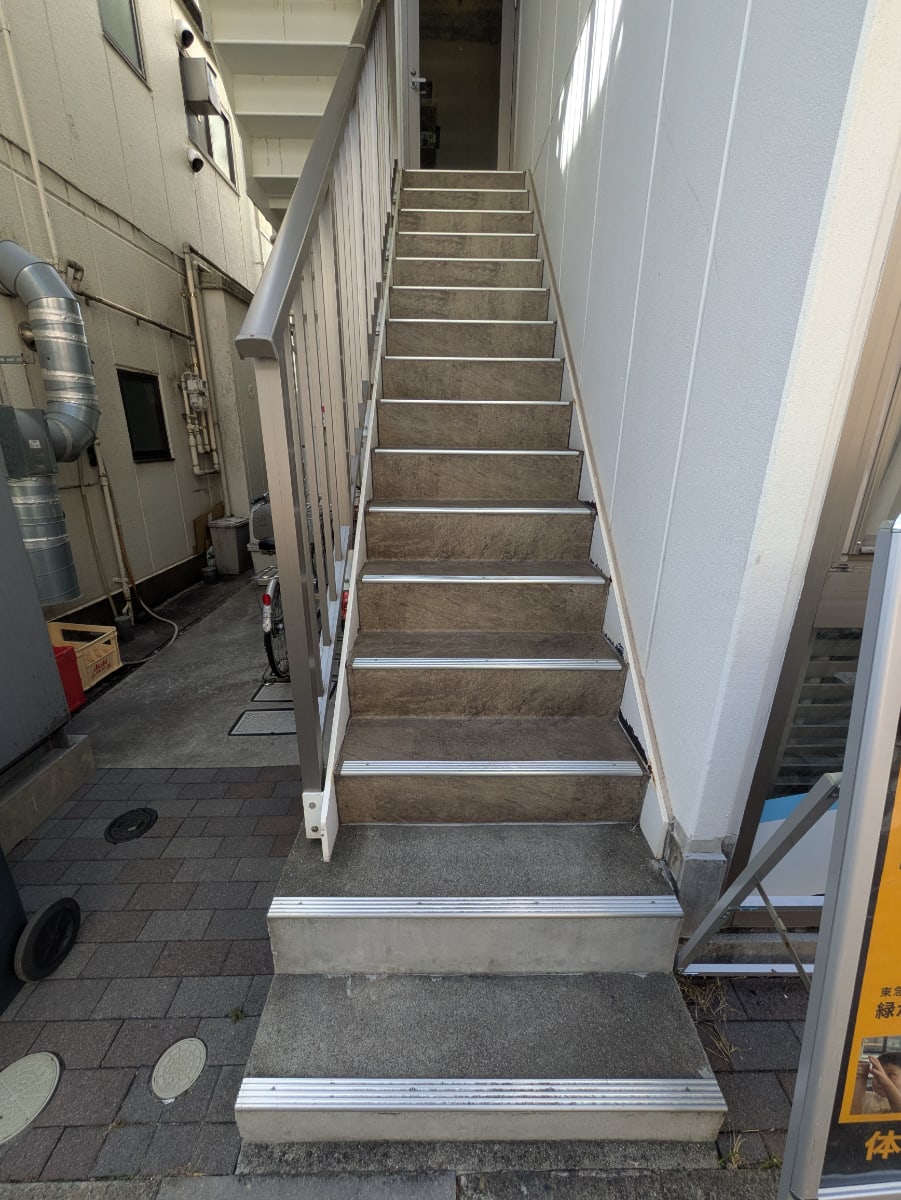 v20251019150703/fresh/building/J00100429115_4