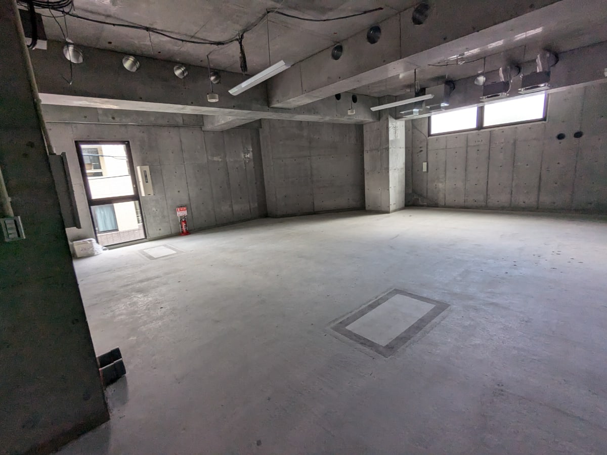 v20251019150703/fresh/building/J00100509949_16