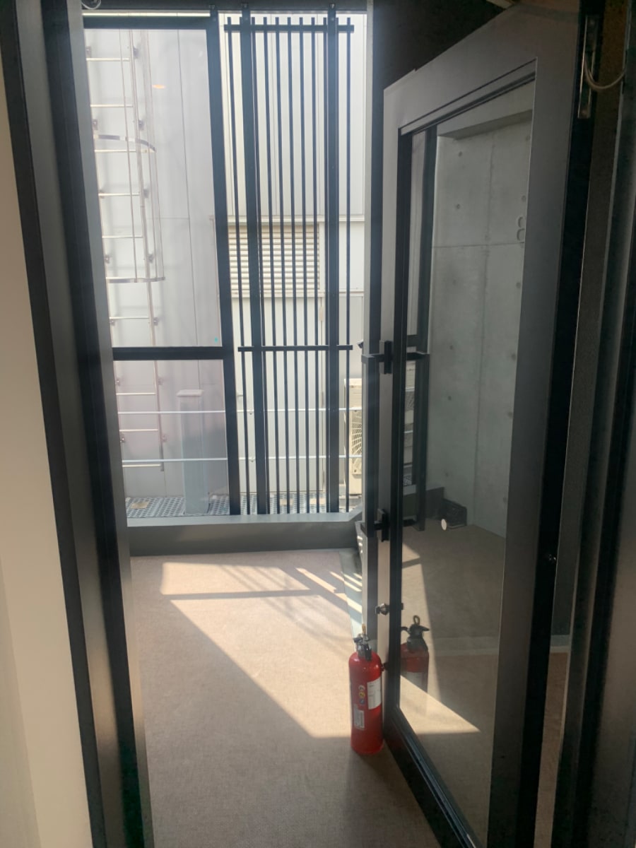 v20251019150703/fresh/building/J00100509949_9